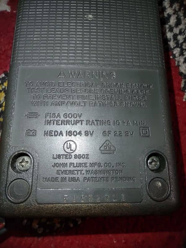 fluke 73 multimeter auto made in USA original 2