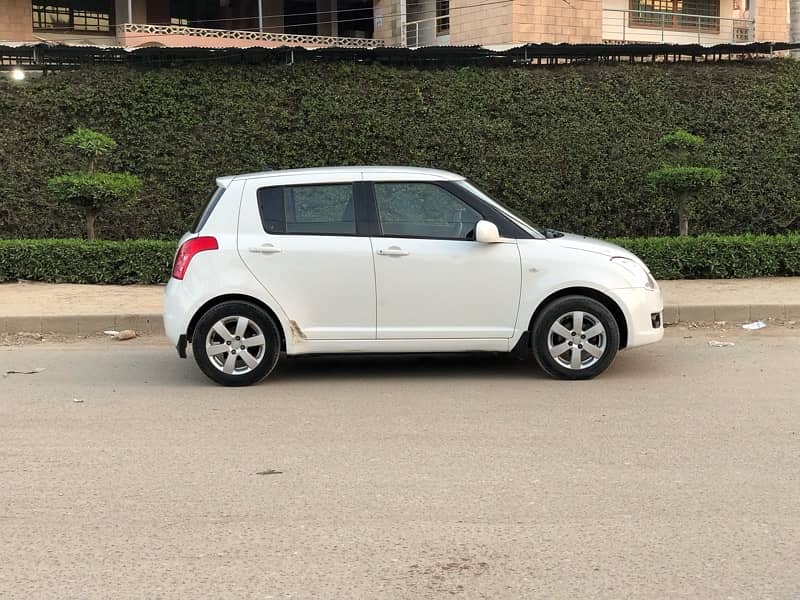 Suzuki Swift 2019 Dlx navigation Almost original body. 4