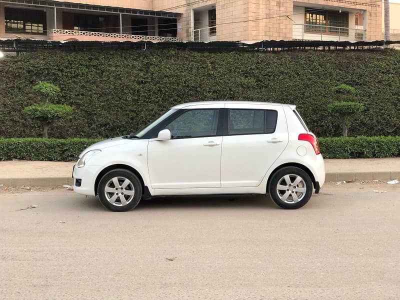 Suzuki Swift 2019 Dlx navigation Almost original body. 5