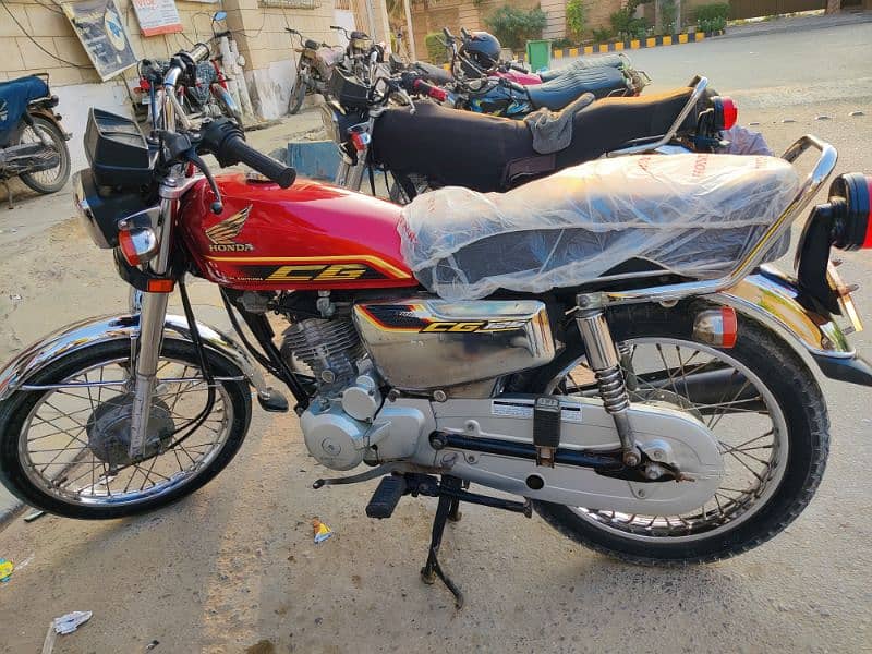 Honda CG 125 Special edition 3