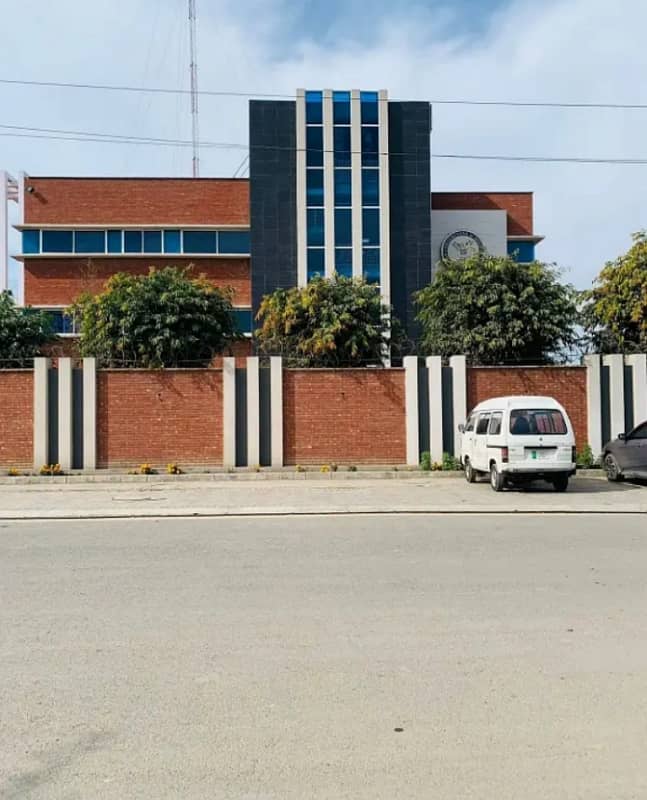 5-Marla Prime Location Plot On-Ground With Possession Available For Sale In New Lahore City 8