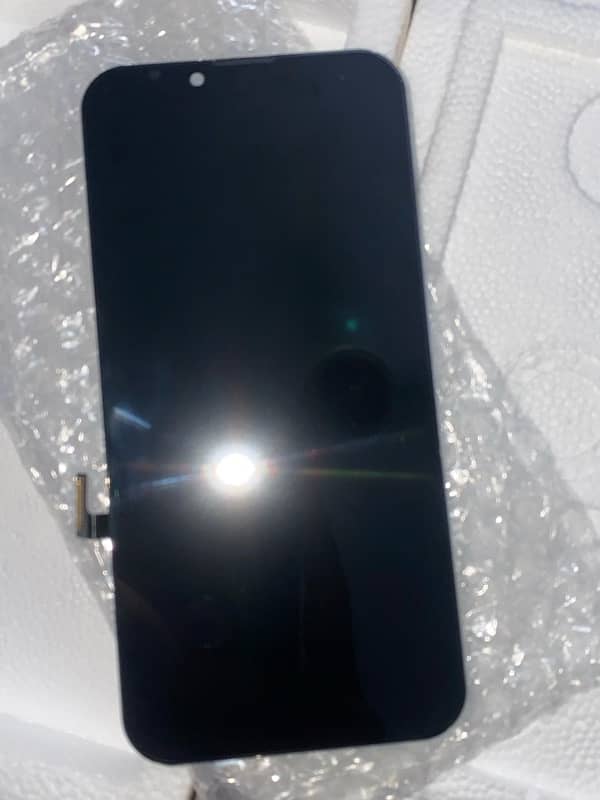 iphone 13 LCD pannel 2