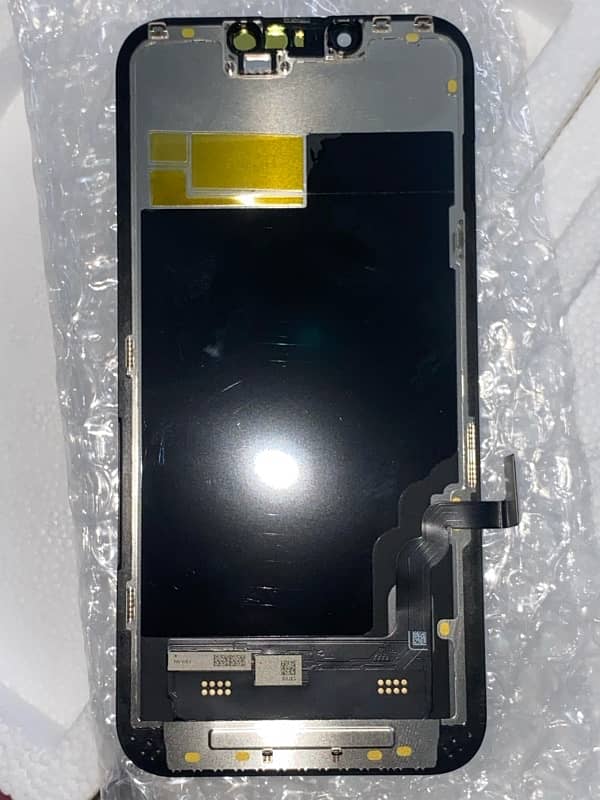 iphone 13 LCD pannel 4