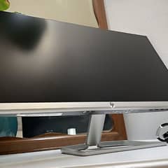 HP Ultra slim Monitor /Read Description