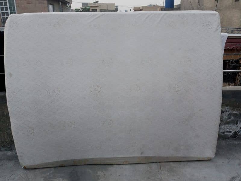 mattress in new condition 0