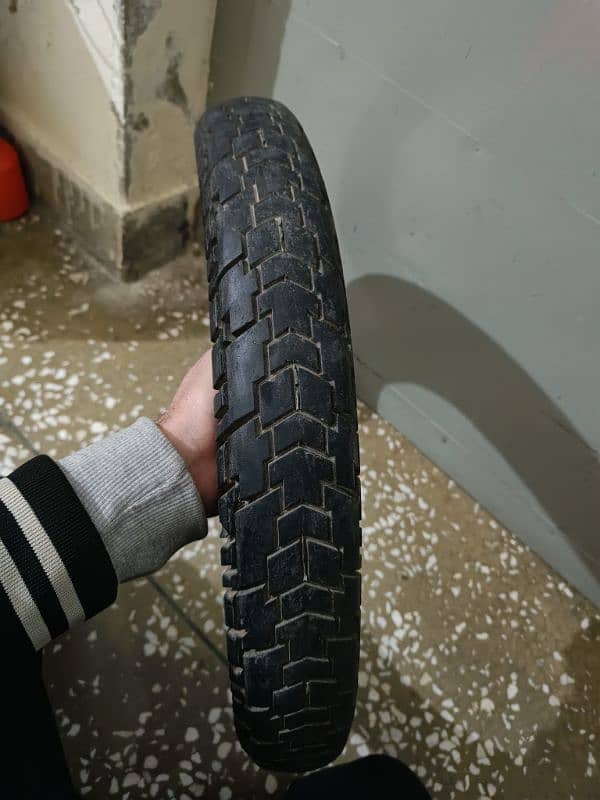 Honda 125 Back Tyre For Sale 2