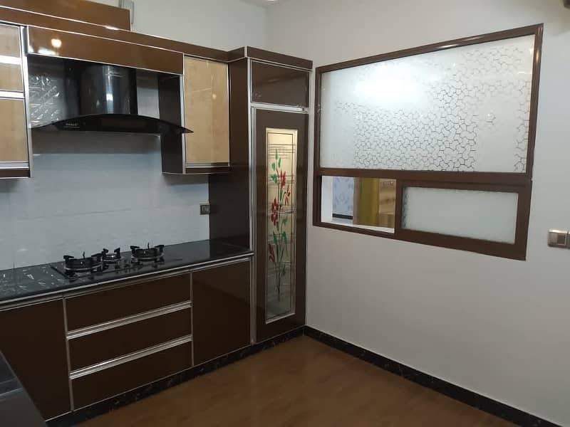 Very beautiful 3 Bed Portion Available For Rent in Gulraiz With All Facilites 5