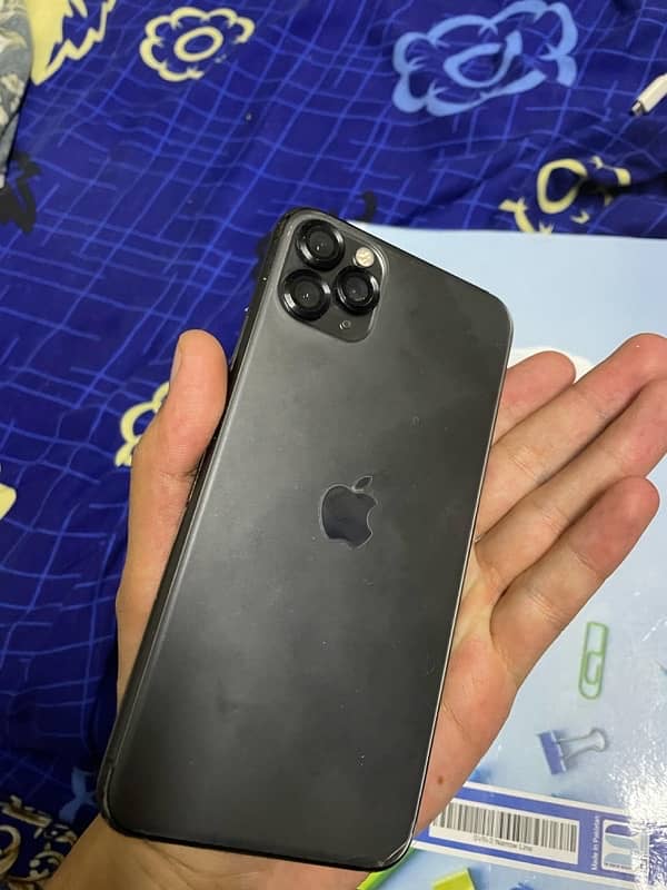 iPhone 11pro max 256gb 4