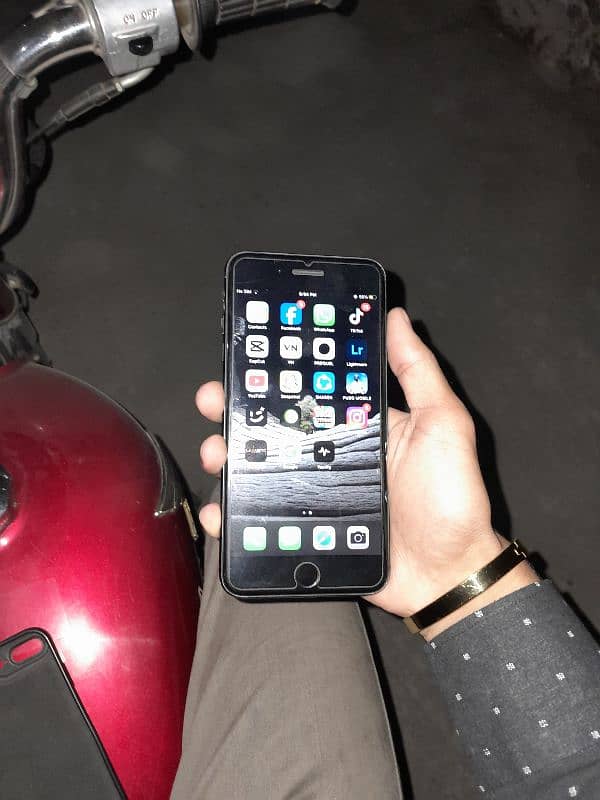 IPHONE 7 PLUS NON PTA,03094568497 3