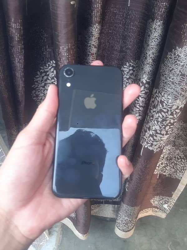 IPHONE XR NON PTA 1