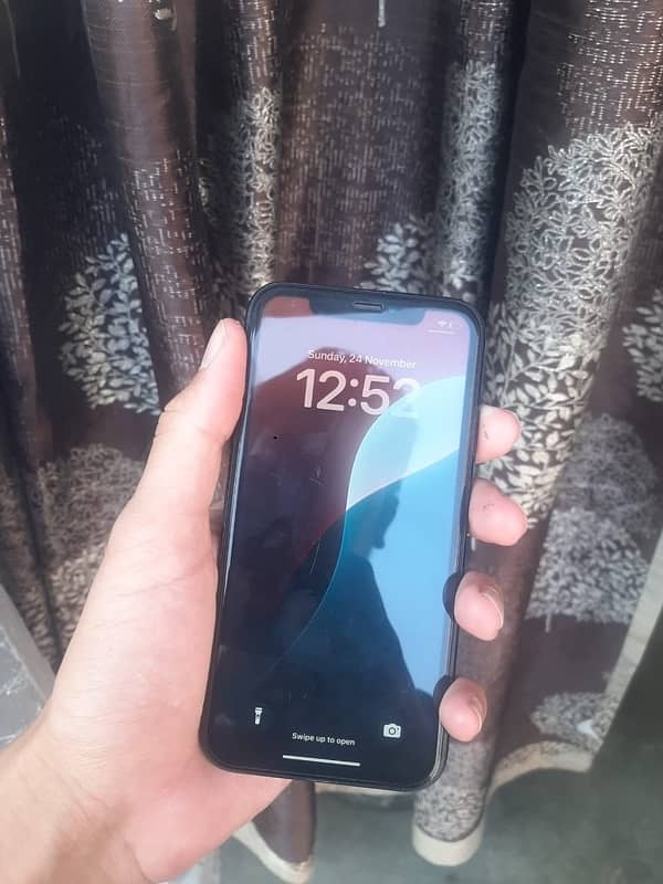 IPHONE XR NON PTA 2