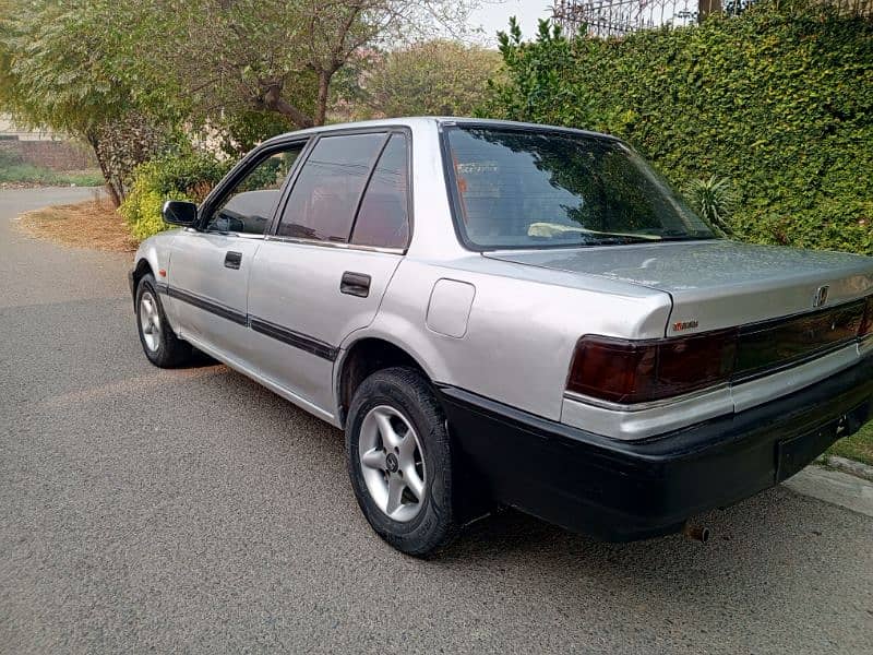 Honda Civic EXi 1988 total genuine 2