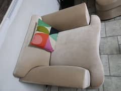 5 seater sofa set with centre table and lamp