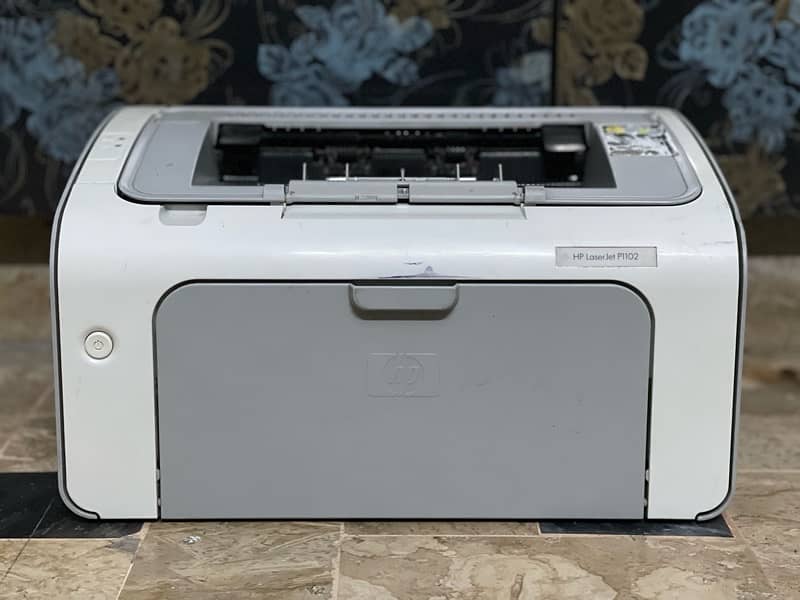 Hp Laserjet P1102 0