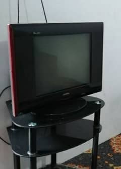 NOBEL 21" INCHES LED SHAPE TV LUSH CONDITION