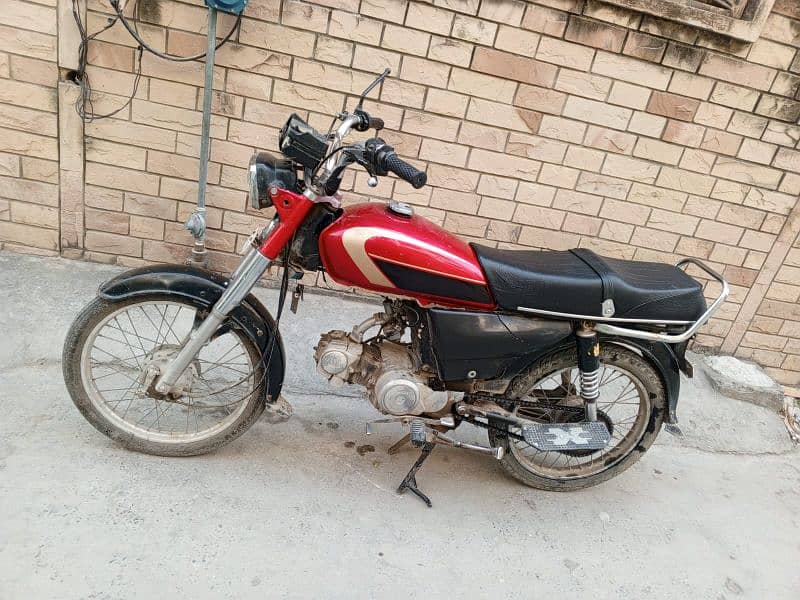 *United 70cc Bike For Sale*  Model 16 Sindh Number  Original 4