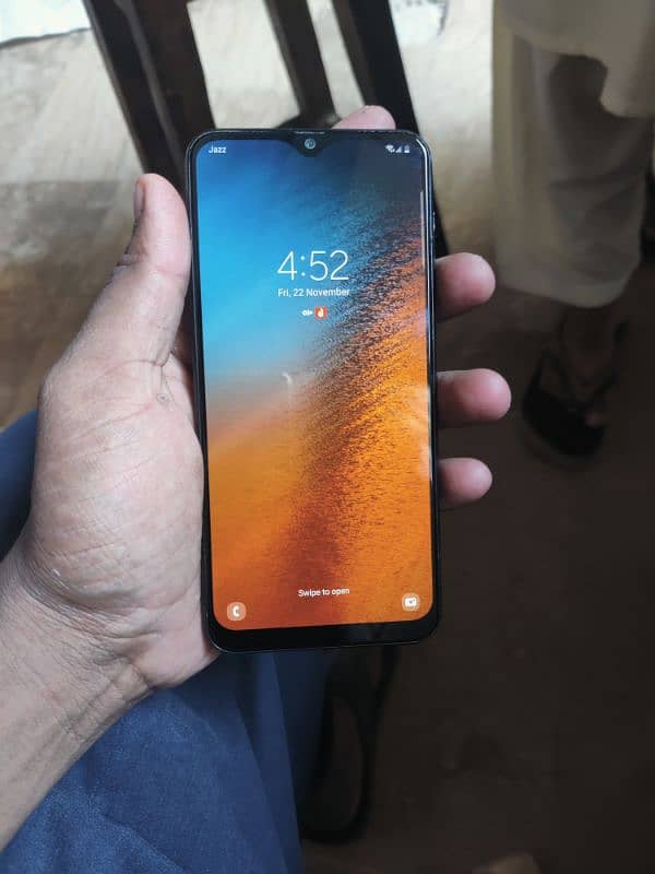 Samsung Galaxy a50 1