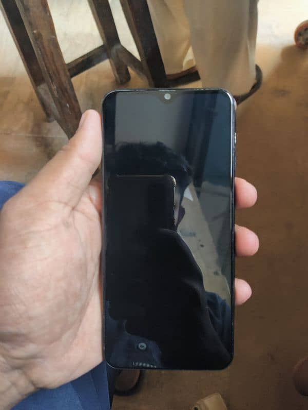 Samsung Galaxy a50 3