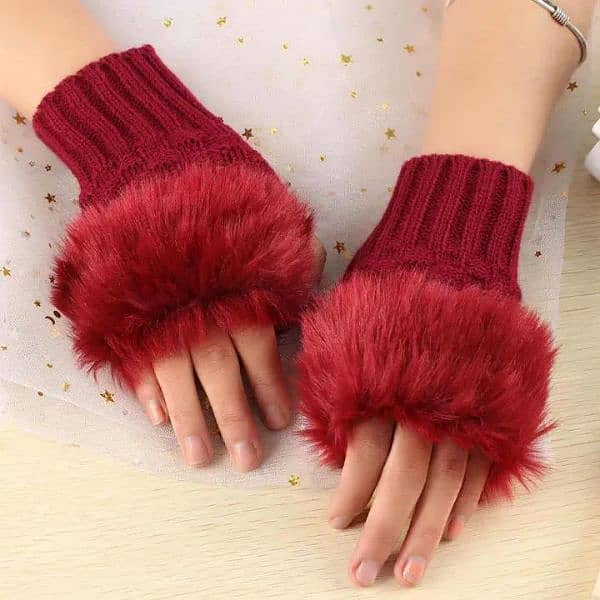 warm gloves for cold weather. 1