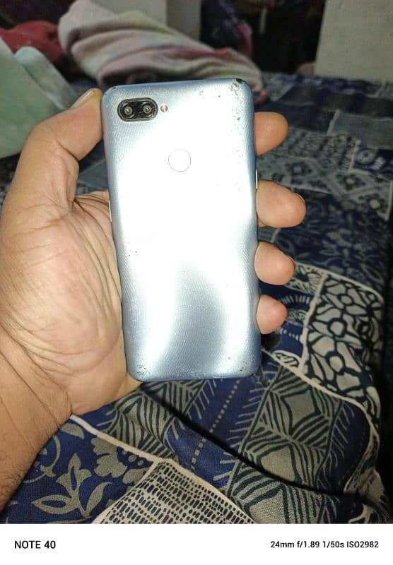 I am selling oppo a1 for sell 1