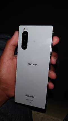 SONY XPERIA 5