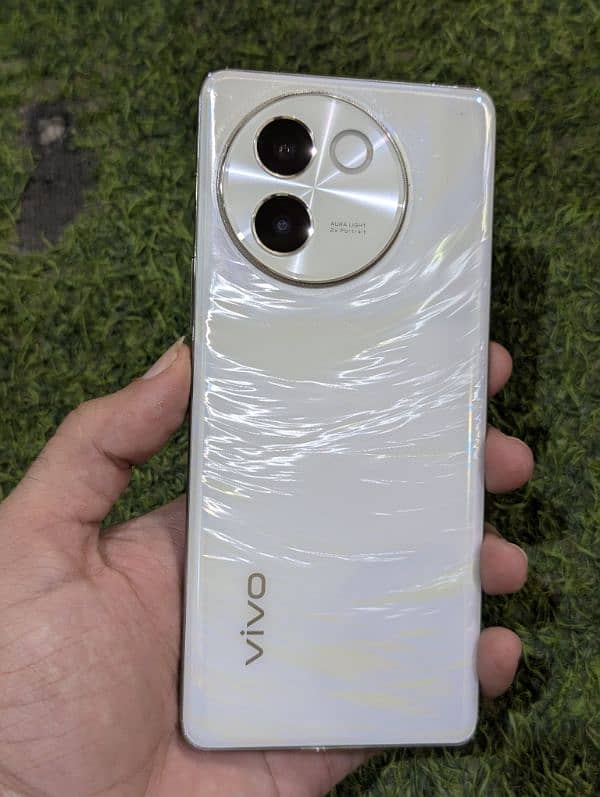 Vivo v30e 8