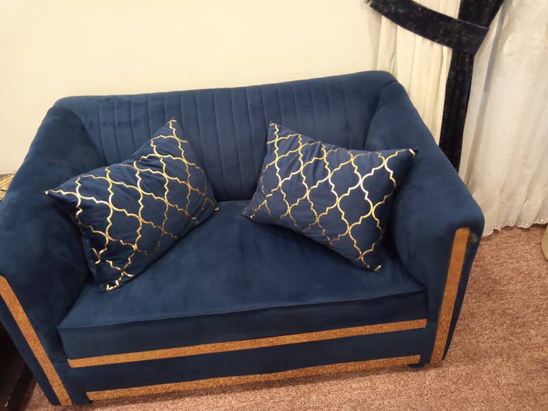 6 Seater Royal blue Poshish Sofa set 0