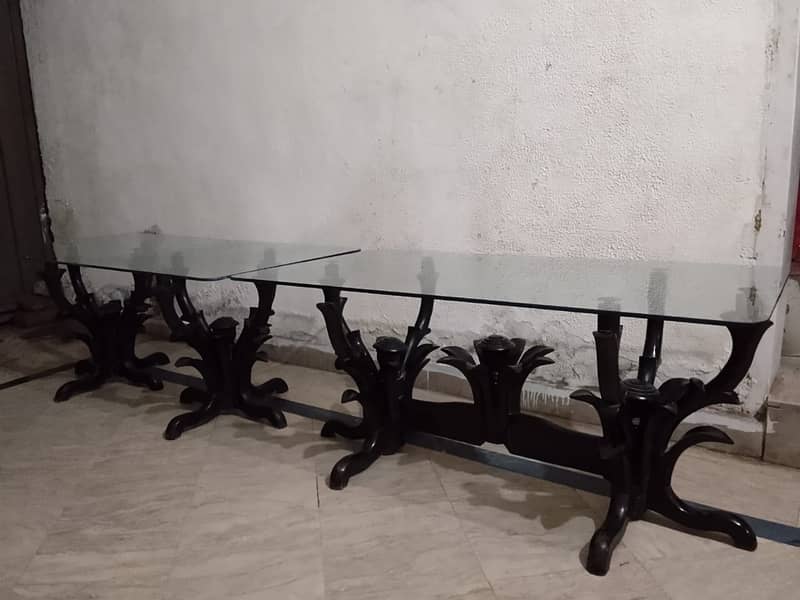 Three set table is in excellent condition 13