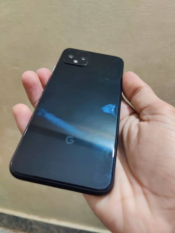 Google Pixel 4 3