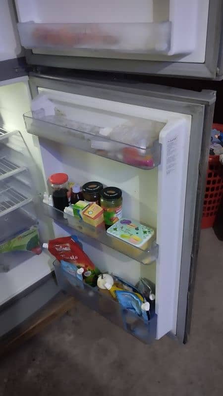 Dowlance Refrigerator 1