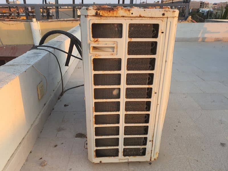 gree 1.5 ton inverter ac 18LITH11M 4