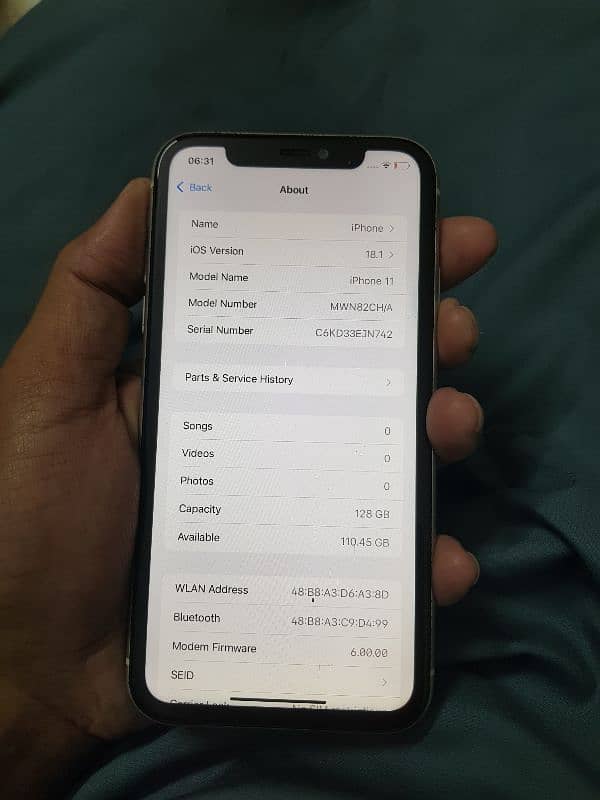 iphone 11 128GB dual approved 5