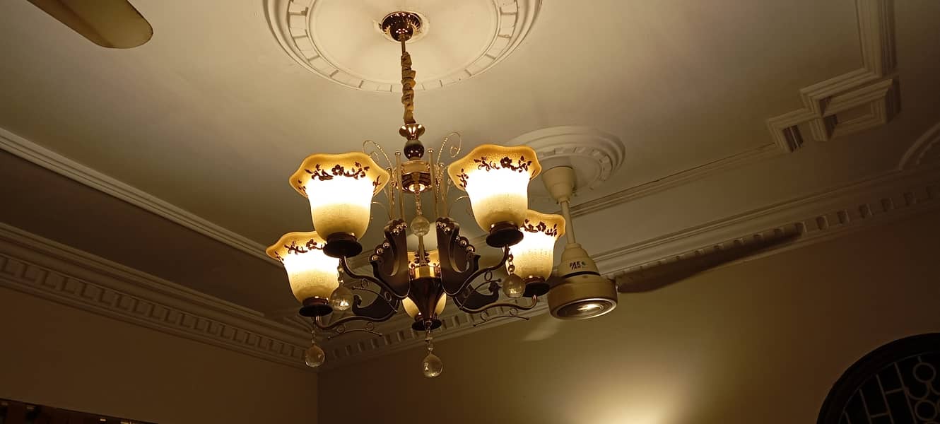 Chandelier Light with Two Wall Lights 0