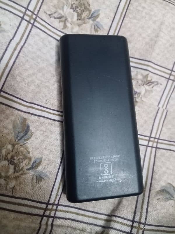 ORAIMO POWER BANK 20,000mah 3