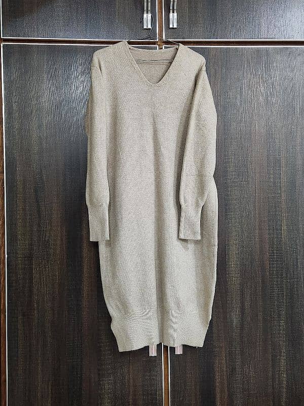 Long Woolen Sweater 0