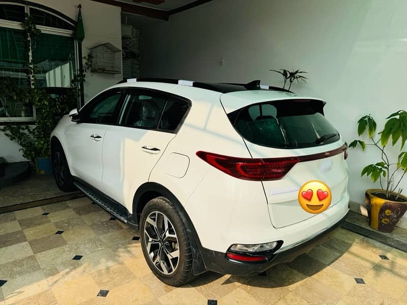 KIA Sportage 2021 1