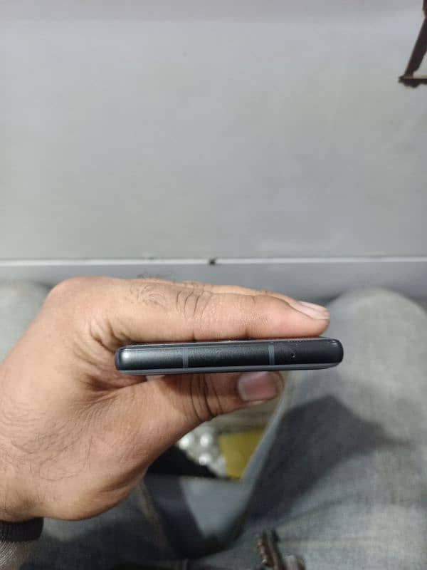 Google pixel 6A non pta 6/128gb Bricked After Reset 5