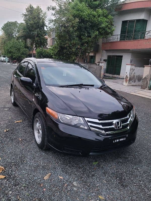 Honda City IVTEC 2014 better than corolla, Vitz, cultus, wagon r 7