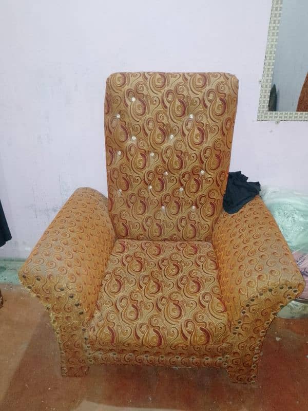 Sofa set available for sale 5