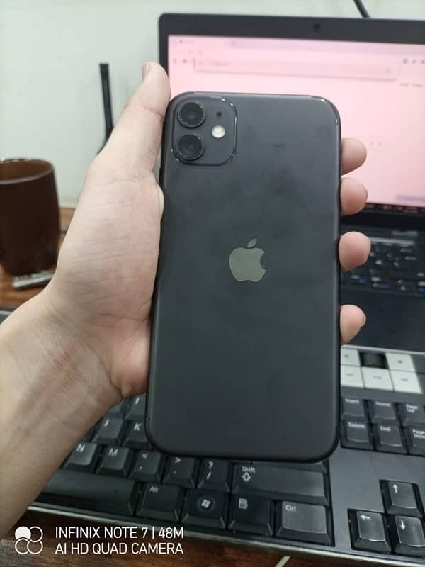 iphone 11 (64 GB) brand new 5