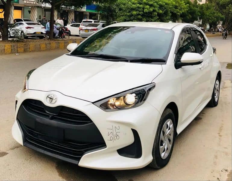 Toyota Yaris Hatchback X Push 2021 1