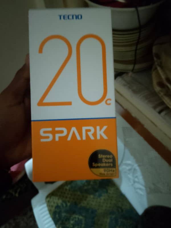 techno spark 20 c all ok full box ha 8/128gb 10/10 7