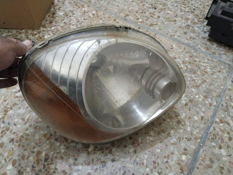 Hyundai santro head light 0