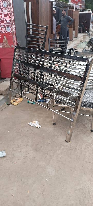 steel beds in factory outlet 16