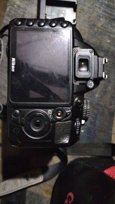 DSLR camera d3100 exchange mobile 5