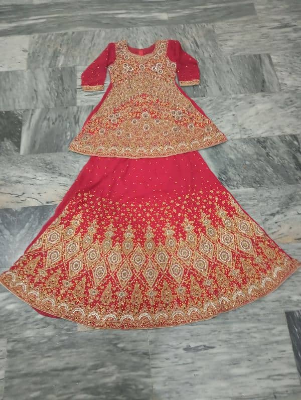 Bridal lahga hand made work good condition 1 day use 2