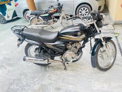 Yamaha YB125Z black