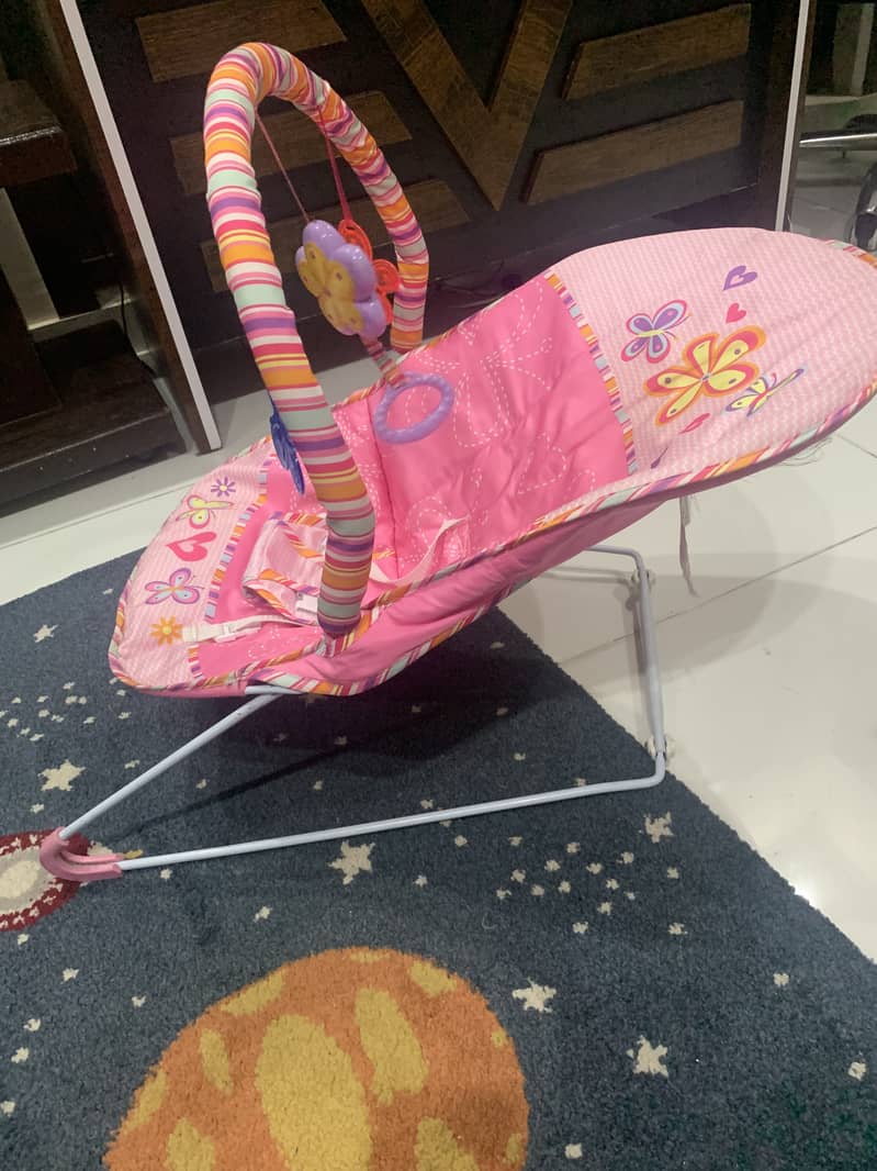 Pink baby rocker/bouncer 3