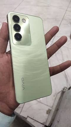 vivo y100 8gb128gb full box 11 month warranty green colour 10 by 10