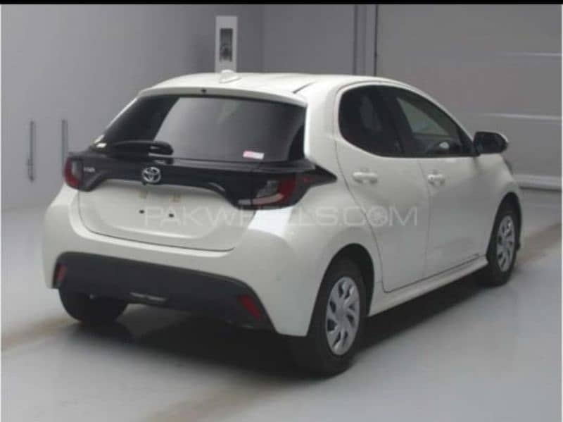 Toyota Yaris 2021 1